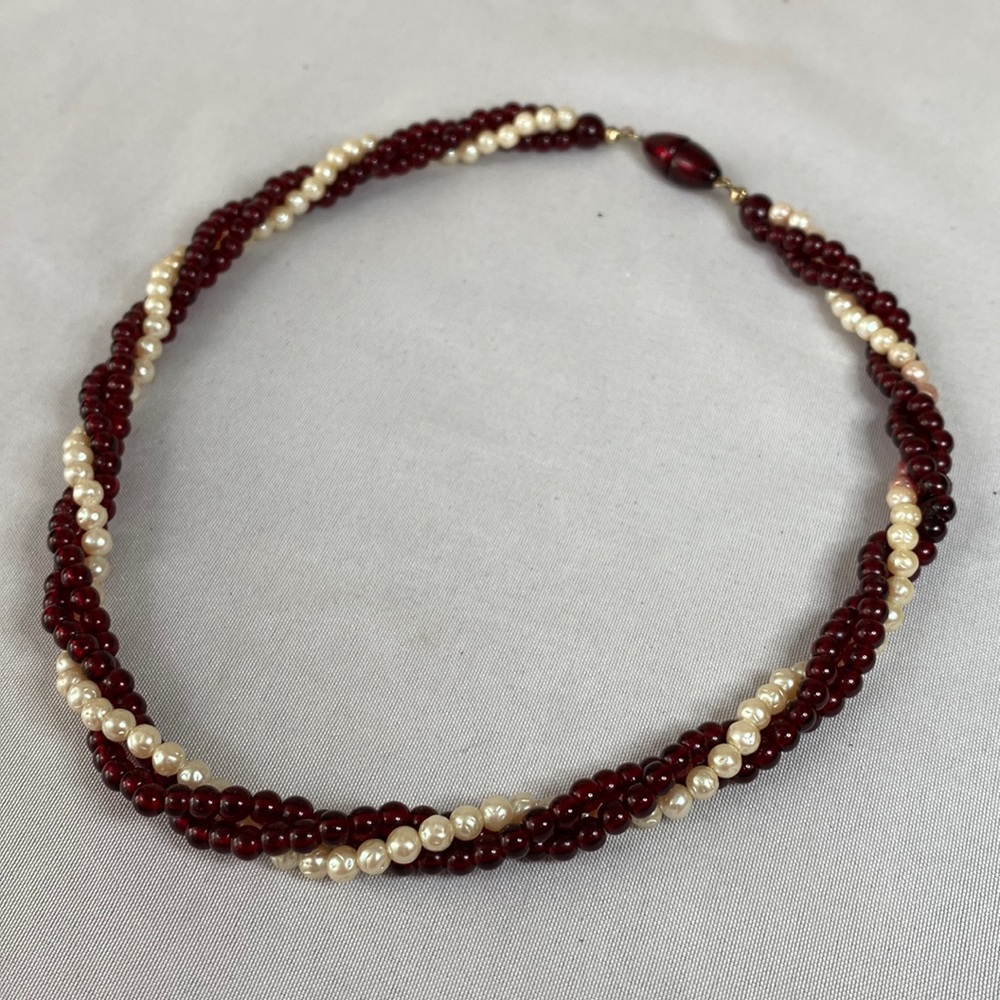 Vintage 80’s AVON twisted torsade style multi strand necklace